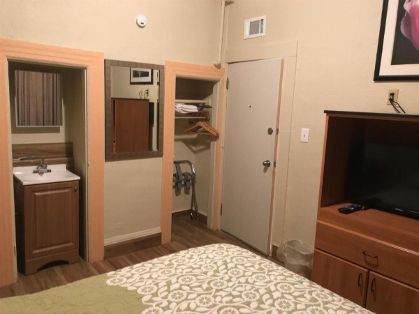 Boston Hotel image 16